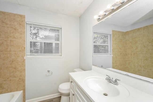 Building Photo - Newly Renovated Single Family Home | 4 BR/2BA | Car Covered Parking | With 2 living areas