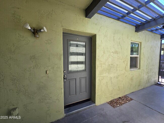 Building Photo - 2302 N 36th St