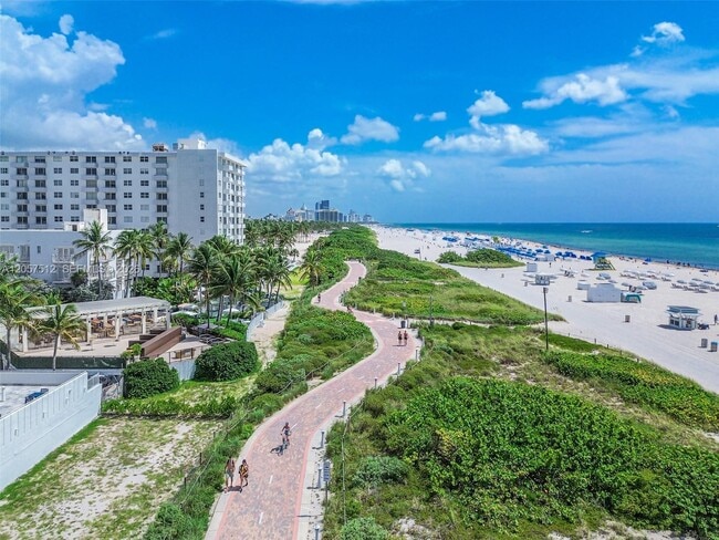 Building Photo - 401 Ocean Dr