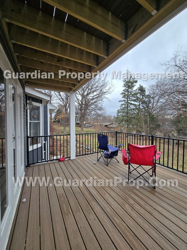 Building Photo - Coming Soon! Large Single-Family Home in Crystal, Owner suite W/ private balcony. 2nd deck and wa...