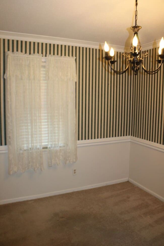 Building Photo - 3 Bedroom 2 Bath W/ Garage Hephzibah!
