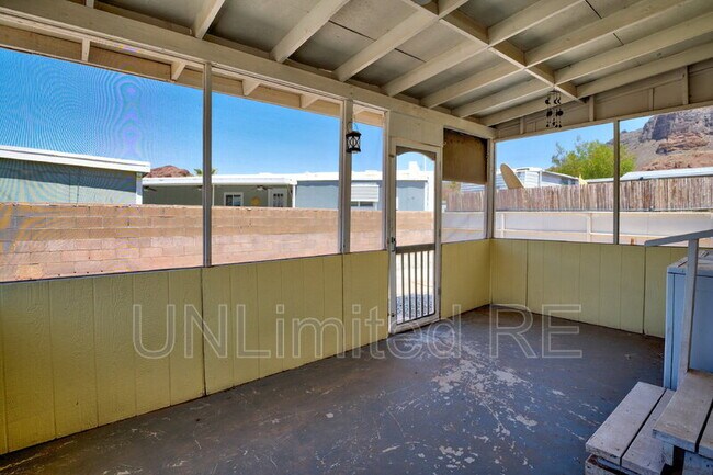 Building Photo - 37339 Buckskin Cir