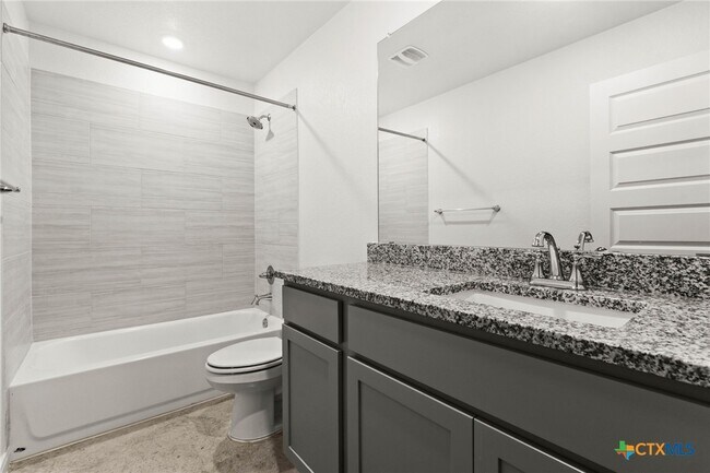 Building Photo - 911 Cherry Laurel Ln