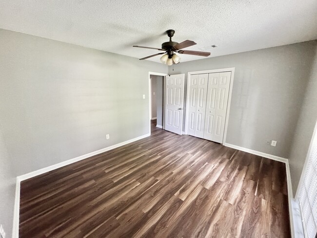 Building Photo - 8415 Woolrich Dr