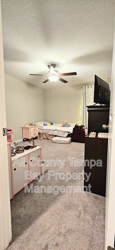 Building Photo - 1443 Tahitian Sunrise Dr