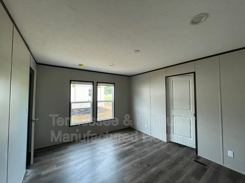 Building Photo - 106 Cumberland Ln