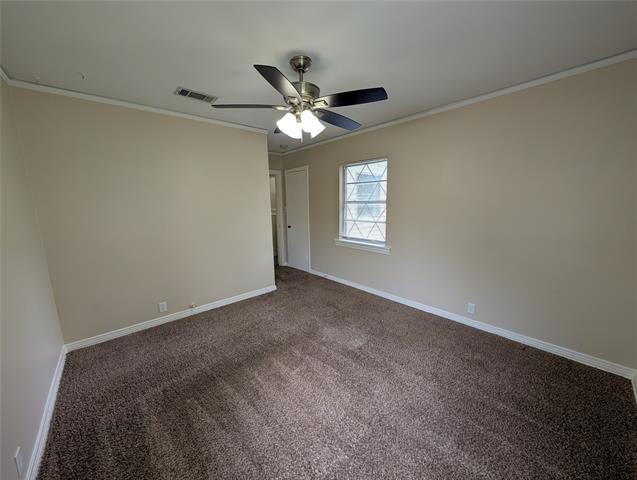 Building Photo - 1605 Maple Dr