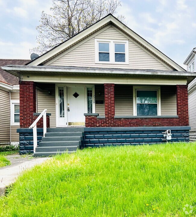 Building Photo - Updated 3BR house in Portland!