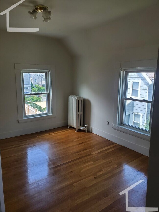 Building Photo - 27 Winship St #33 Boston MA 02135