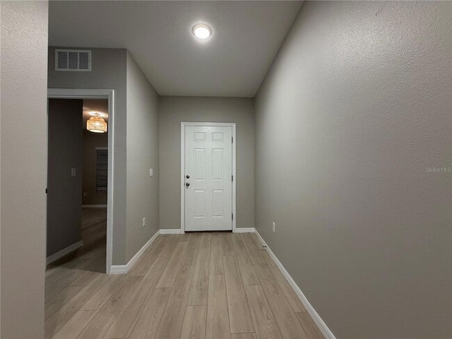 Building Photo - 12668 Tannencrest Dr
