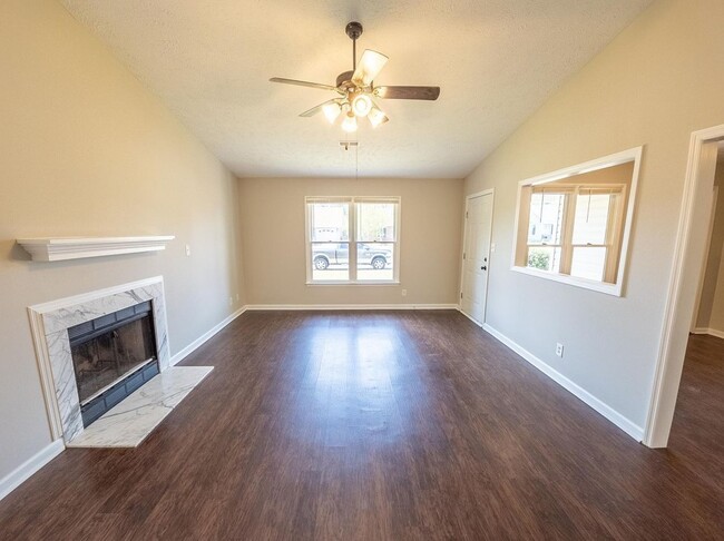 Building Photo - 2935 Chillingworth Dr