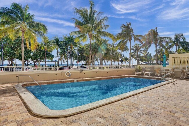 Building Photo - 133 N Pompano Beach Blvd