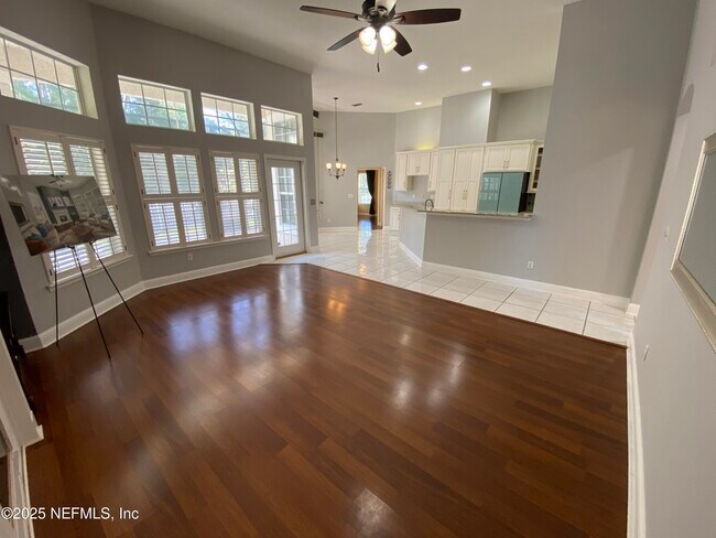 Building Photo - 7849 Rittenhouse Ln