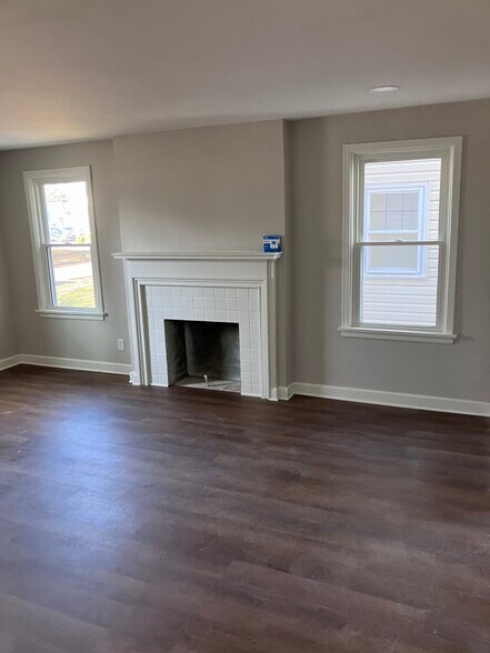 Building Photo - 912 Geers Ave