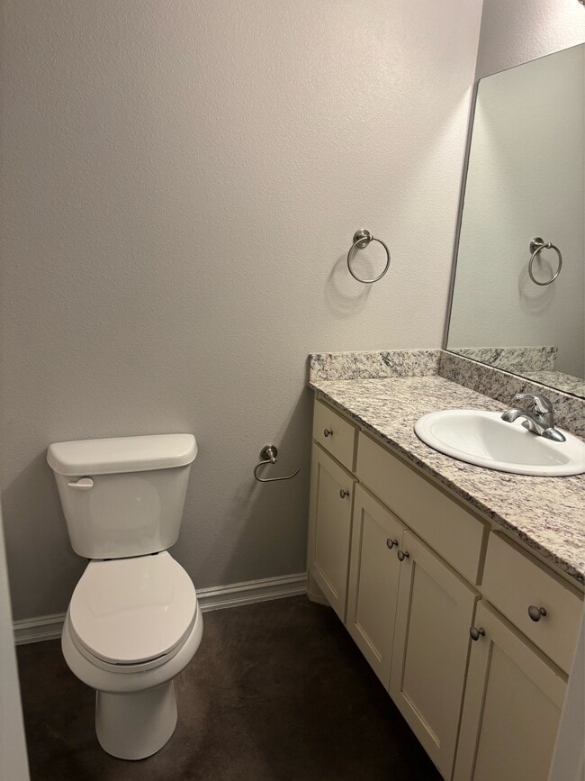 Building Photo - 4110 Maple Dr