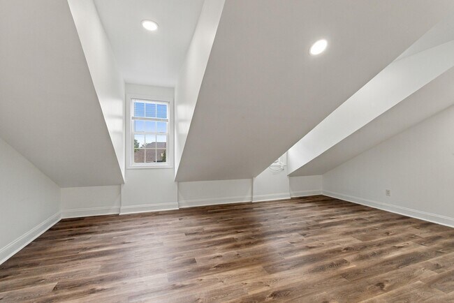 Building Photo - 3265 Marston Pl
