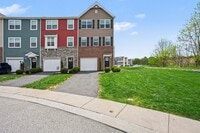 Building Photo - 700 Admiral's Quay Dr