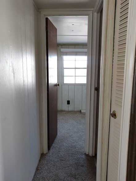 Building Photo - 2627 S Lamb Blvd