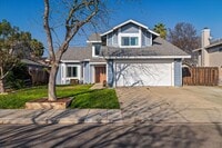 Building Photo - 833 Mackilhaffy Dr