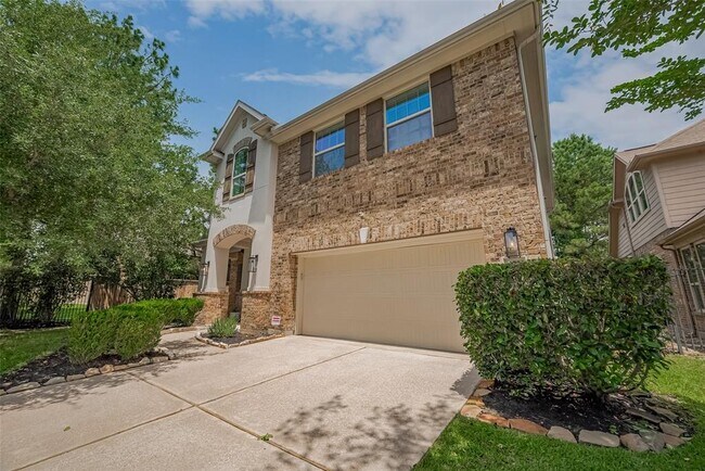 Primary Photo - 155 Lindenberry Cir