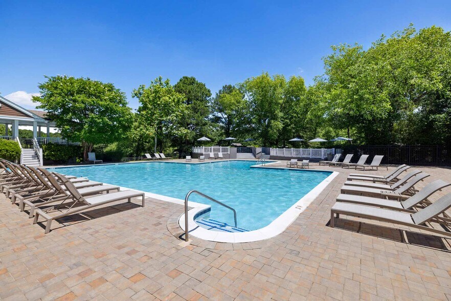 Legacy at Mayland 8800 Queensmere Pl Richmond VA 23294 Apartment Finder