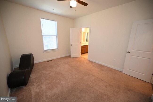 Building Photo - 5403 Woodyard Rd