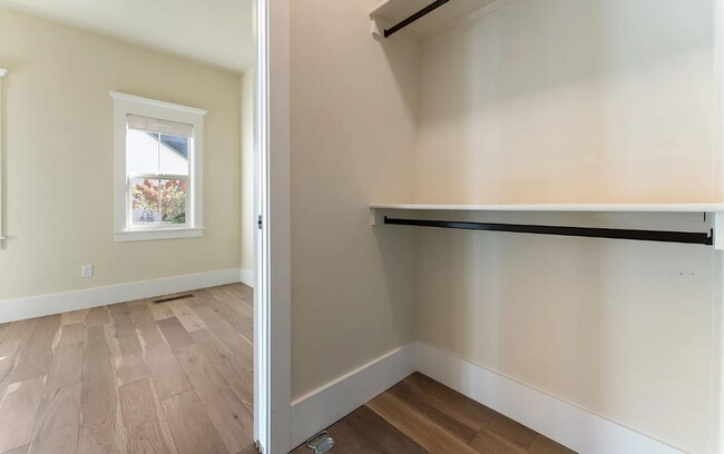 Building Photo - Beautiful 3 Bed 3 Bath home in the Heart of Eagle