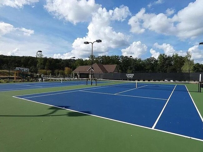 Building Photo - 1256 Elderwood Way