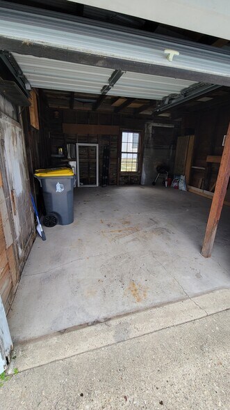 Garage storage - 1803 8th St