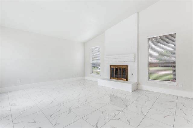 Building Photo - 1905 Colgate Dr