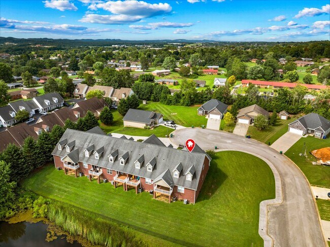 Building Photo - December special. Main-Level Living End-Unit Townhome