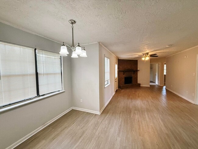 Building Photo - 539 Pheasant Run Dr