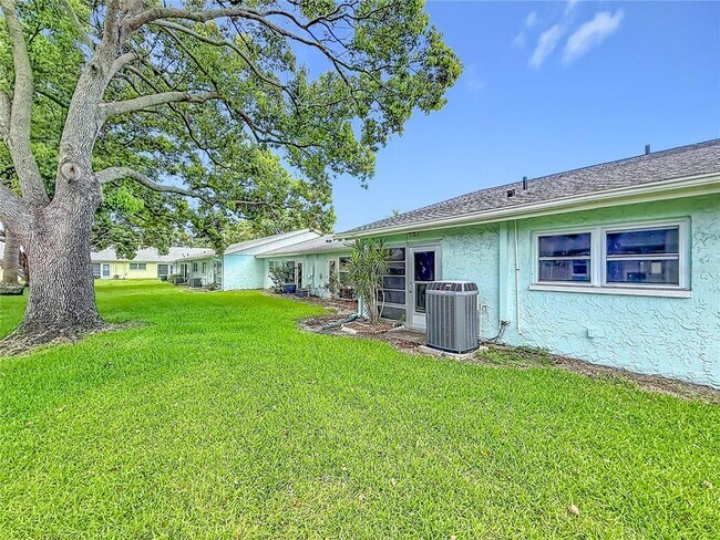 Building Photo - 2465 Northside Dr