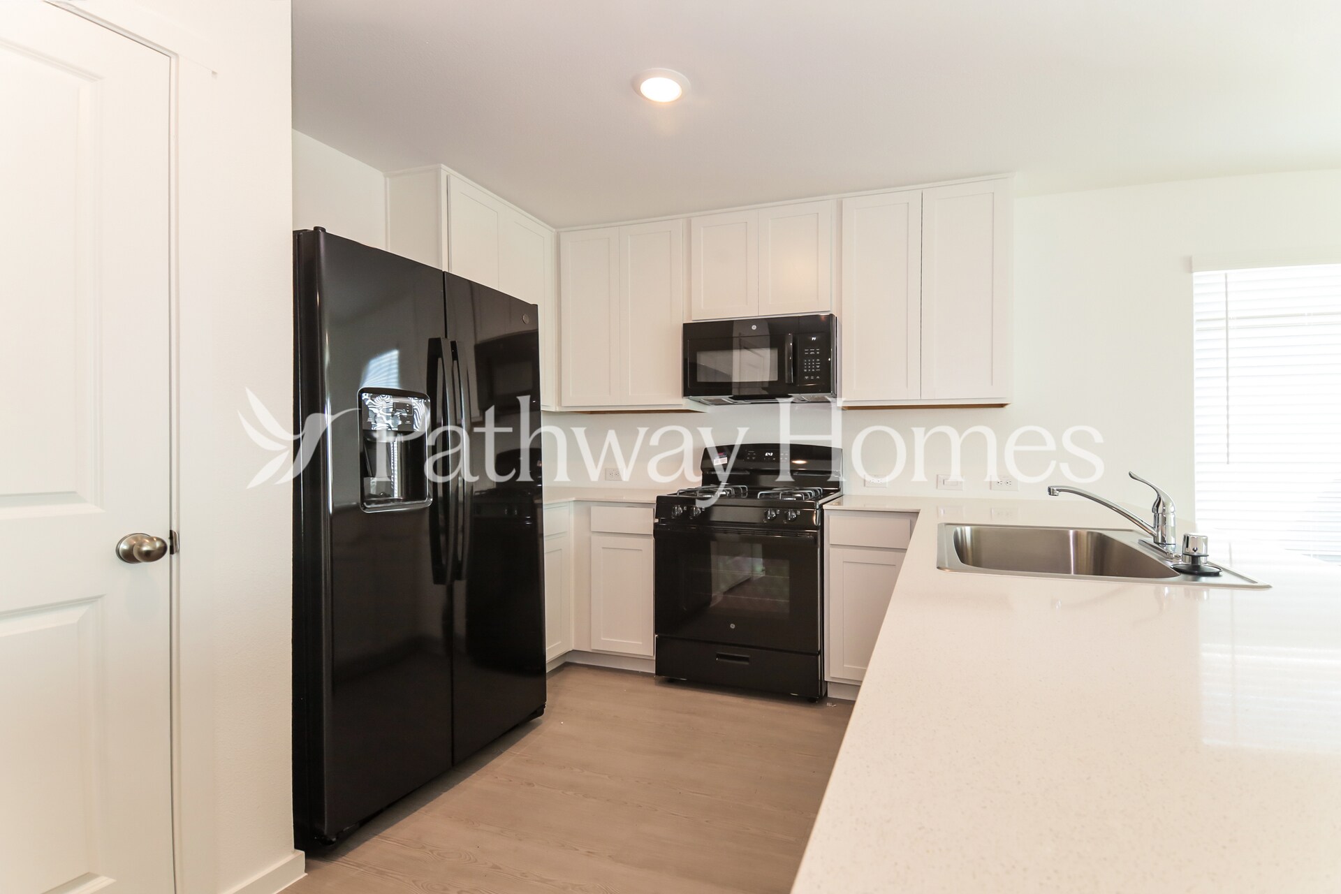 Building Photo - 11304 Rodeo Dr