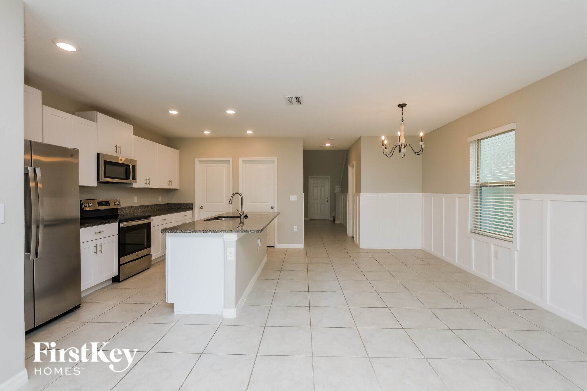 Building Photo - 14482 English Lavender Dr