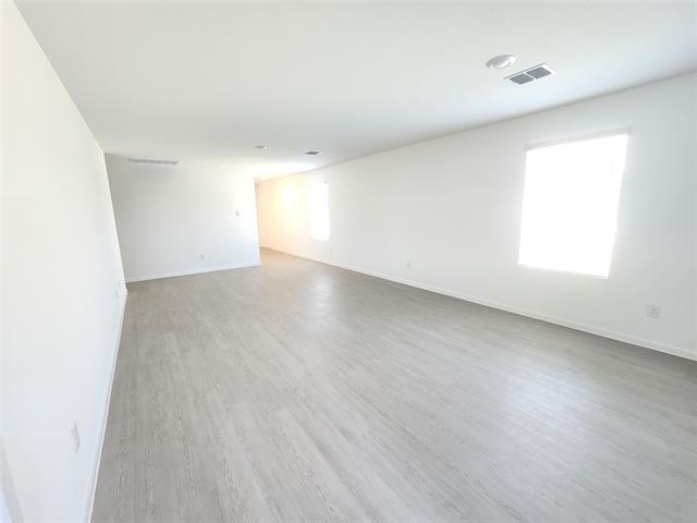 Building Photo - 2213 Neyland Dr