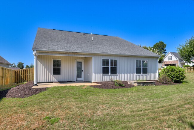 Building Photo - 1721 Dunmore Ave
