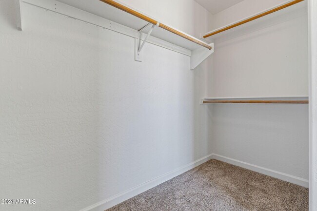 Building Photo - 17482 W Caribbean Ln