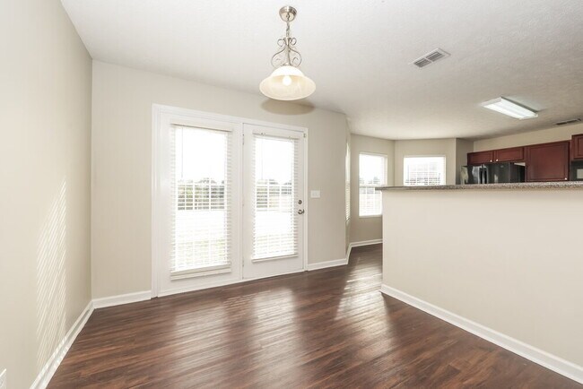 Building Photo - 2722 Apostle Ln