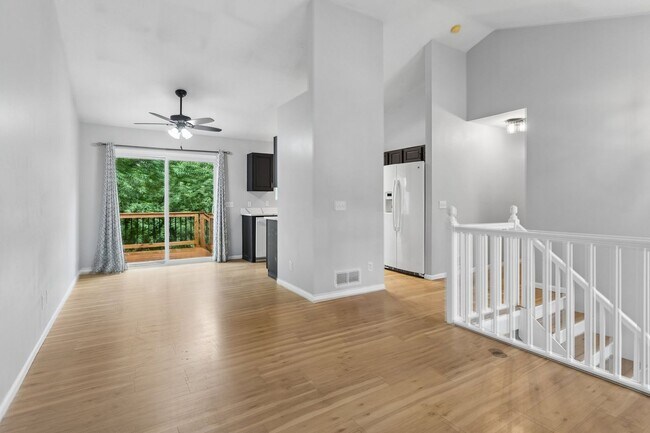 Building Photo - 17615 Olive St