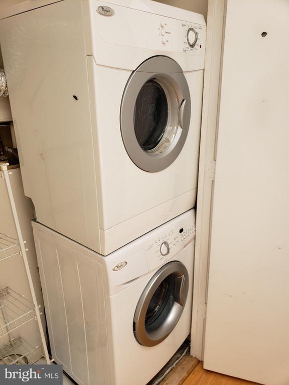 Building Photo - 1503 Swann St NW