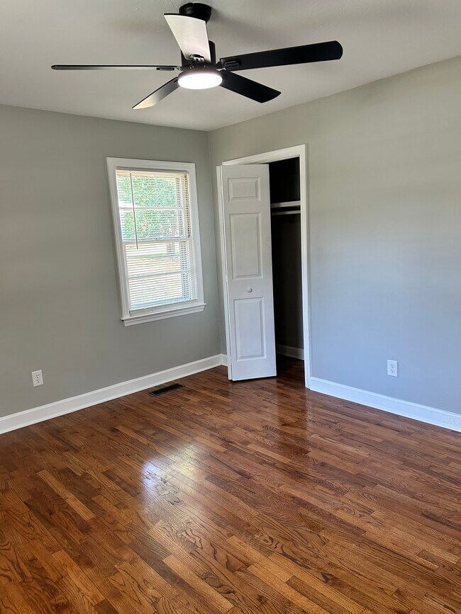 Building Photo - 5305 Bayleaf Dr