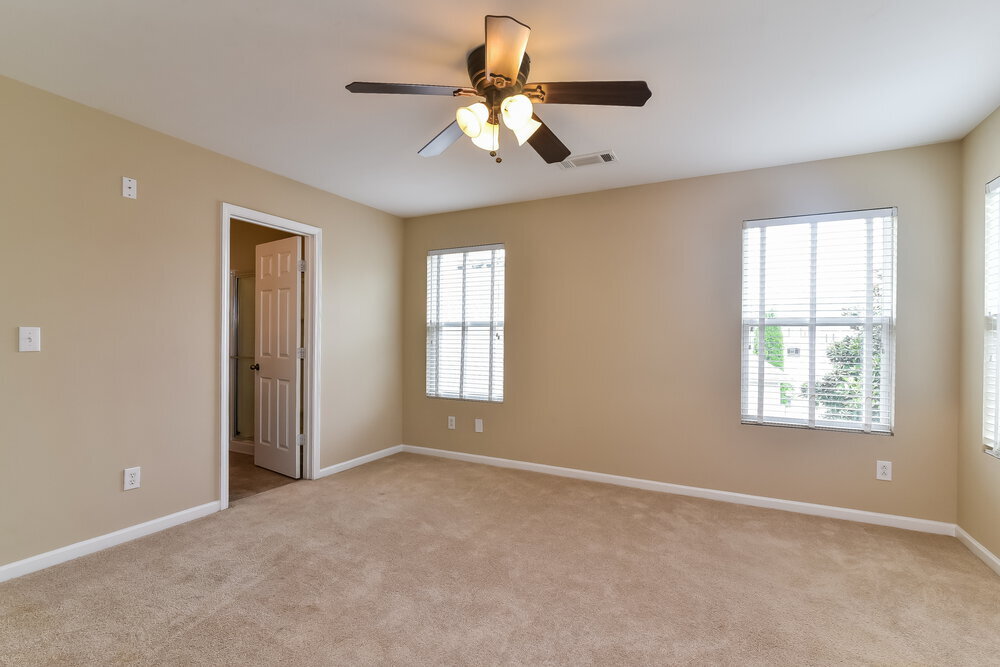 Building Photo - 3625 Roseman Landing