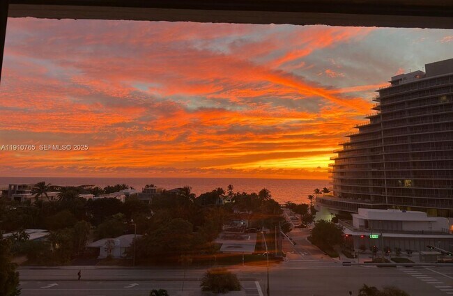 Building Photo - 2300 NE 33rd Ave