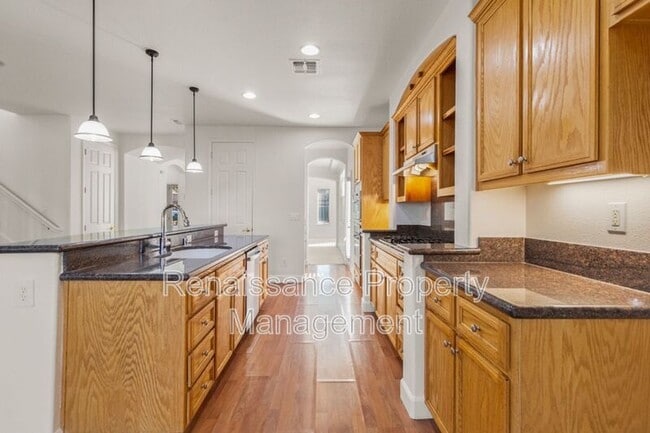 Building Photo - 1801 Riverview Ave