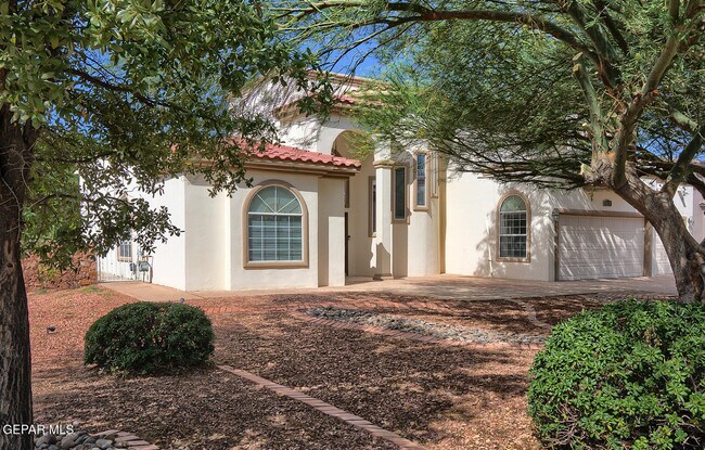 Building Photo - 6030 Laguna Vista Dr