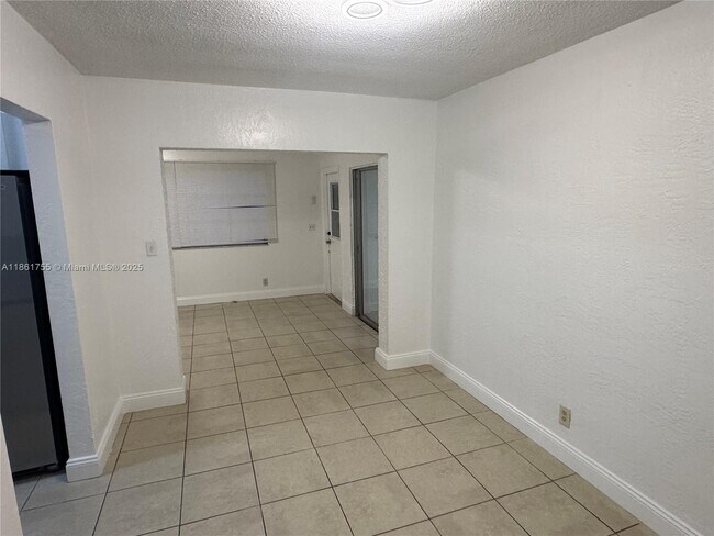 Building Photo - 7205 NW 76th Pl