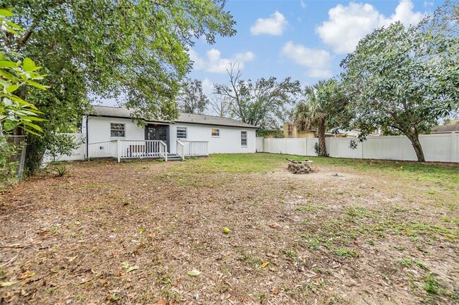 Building Photo - 9612 N 55th St