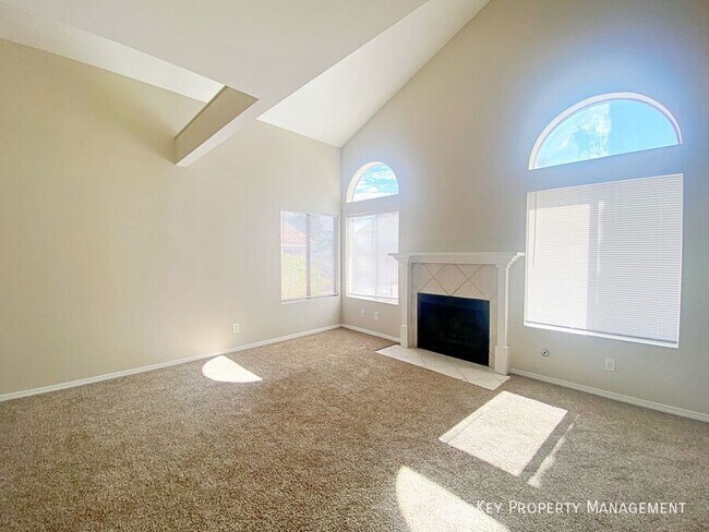 Building Photo - 50 Tidwell Ln