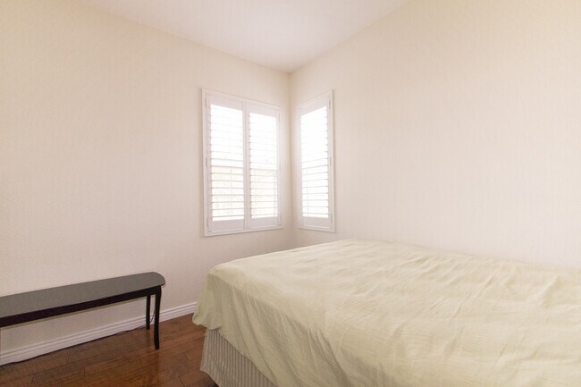 Building Photo - 3br/3.5ba Home in Carmel Valley-Torrey Hig...